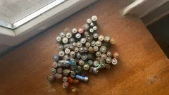 Nová pravidla pro recyklaci baterií: Kolik nás budou poplatky stát od roku 2026